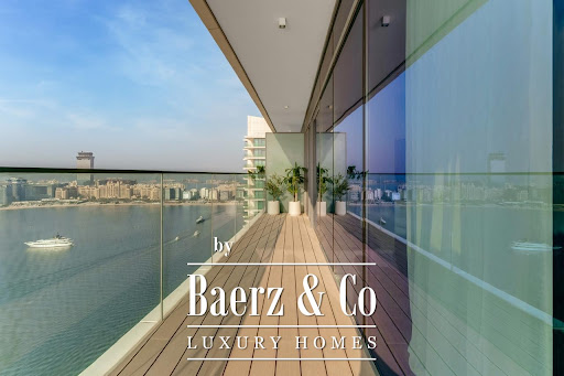 Appartement contemporain avec piscine 2