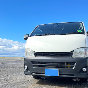 ハイエースバン KDH206V