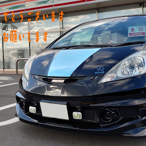 フィット GE8