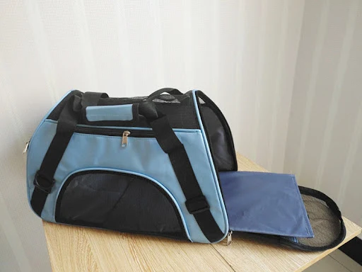 Portable Pet Diaper Bag Cat Carriers Breathable Mesh Fabric Large Capacity Outdoor Travel Hand Bag for Cat Puppy Teddy C