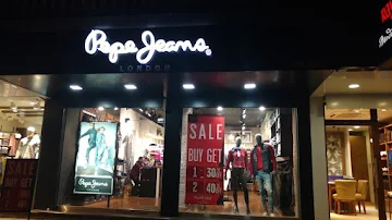 Pepe Jeans photo 