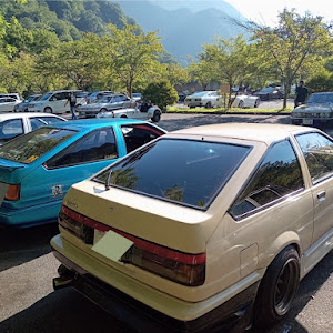 カローラレビン AE86