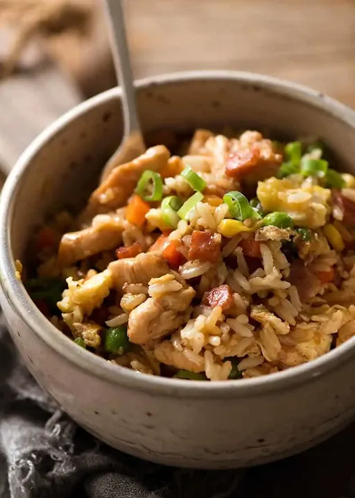 Chicken Burnt Garlic Fried Rice With Coke