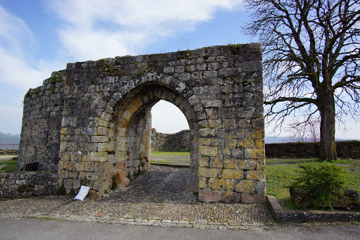 Porte De Ville