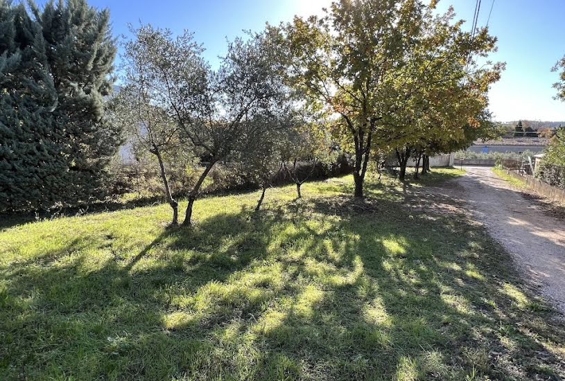  Vente Terrain à bâtir - 750m² à Brignoles (83170) 