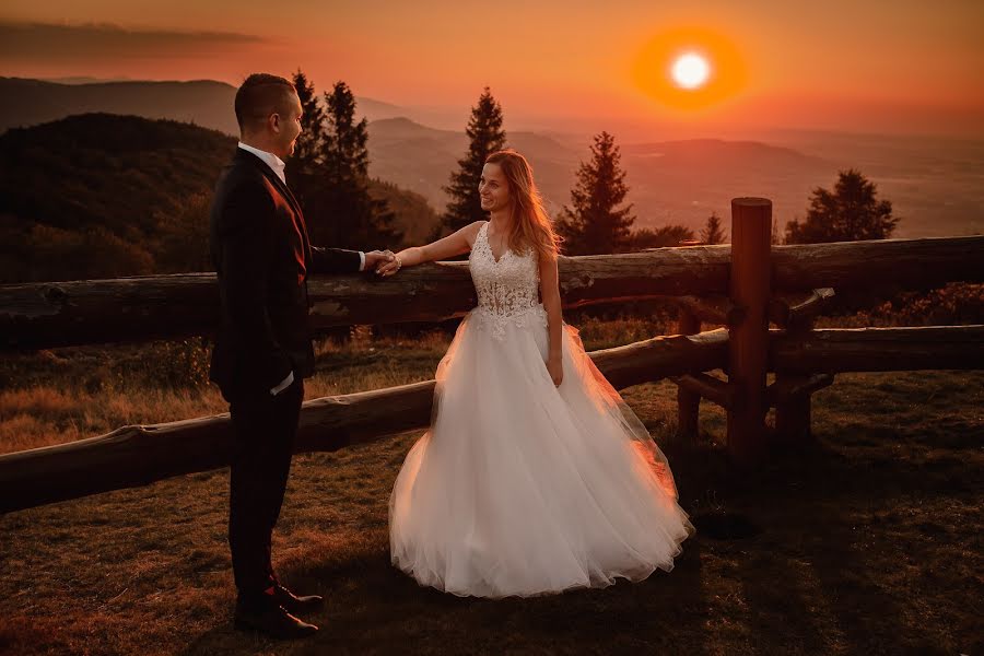 Fotógrafo de bodas Krzysztof Piątek (krzysztofpiate). Foto del 22 de enero 2019