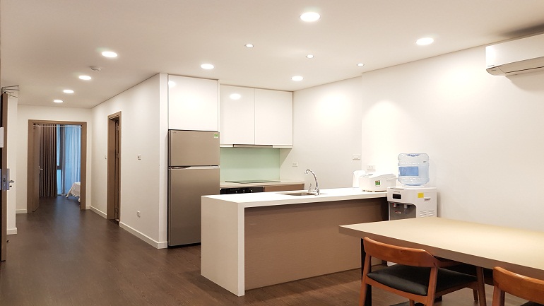 Modern 2 – bedroom apartment in Tay Ho street, Tay Ho district for rent