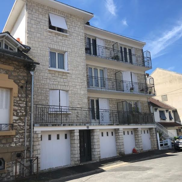 Location  appartement 2 pièces 49 m² à Brive-la-Gaillarde (19100), 505 €