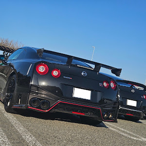 NISSAN GT-R R35