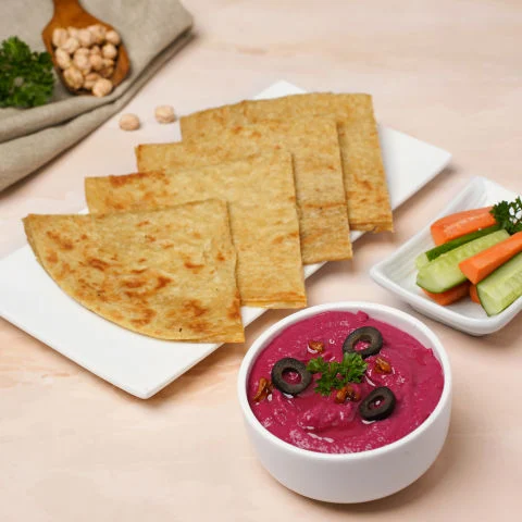 Beetroot Hummus With Pita Bread