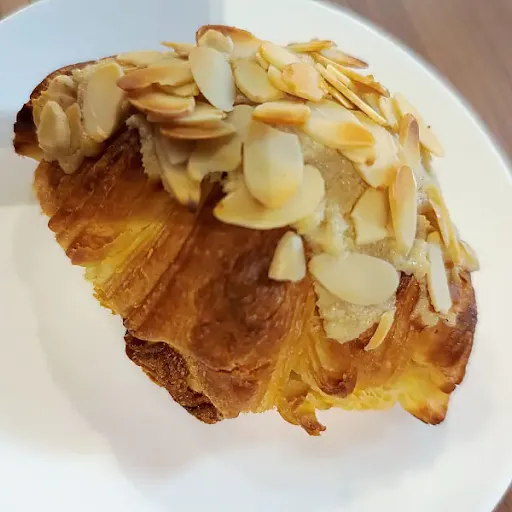 Almond Croissant