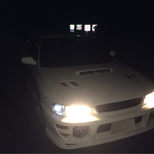 インプレッサ WRX STI GC8