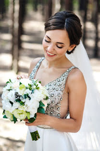 Fotógrafo de bodas Valentina Yudina (well99). Foto del 4 de mayo 2019