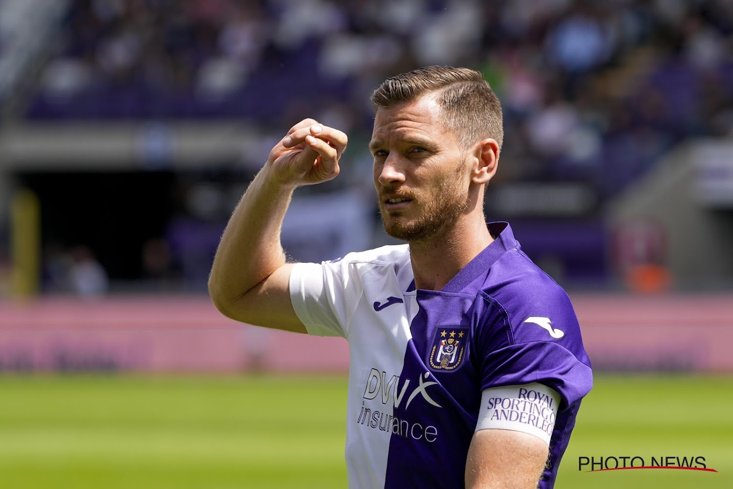 Jan Vertonghen, capitaine exemplaire et décisif, guide le RSCA vers la victoire contre le RWDM