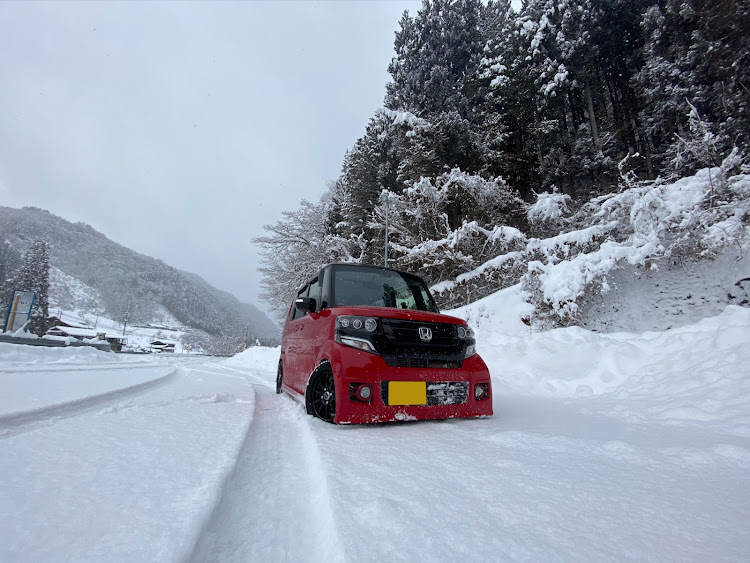 Nボックスカスタムの今年のスタッドレスタイヤは？・TOYOTIRES OVSERVE GIZ2・まるぽん・チワワ・高山に関するカスタム事例の投稿画像4枚目