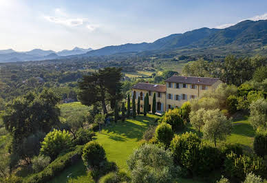 Villa with terrace 3