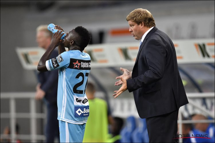 AA Gent miste onder meer Moses Simon om STVV te ontwrichten, Vanhaezebrouck blijft bijzonder vaag over diens afwezigheid...