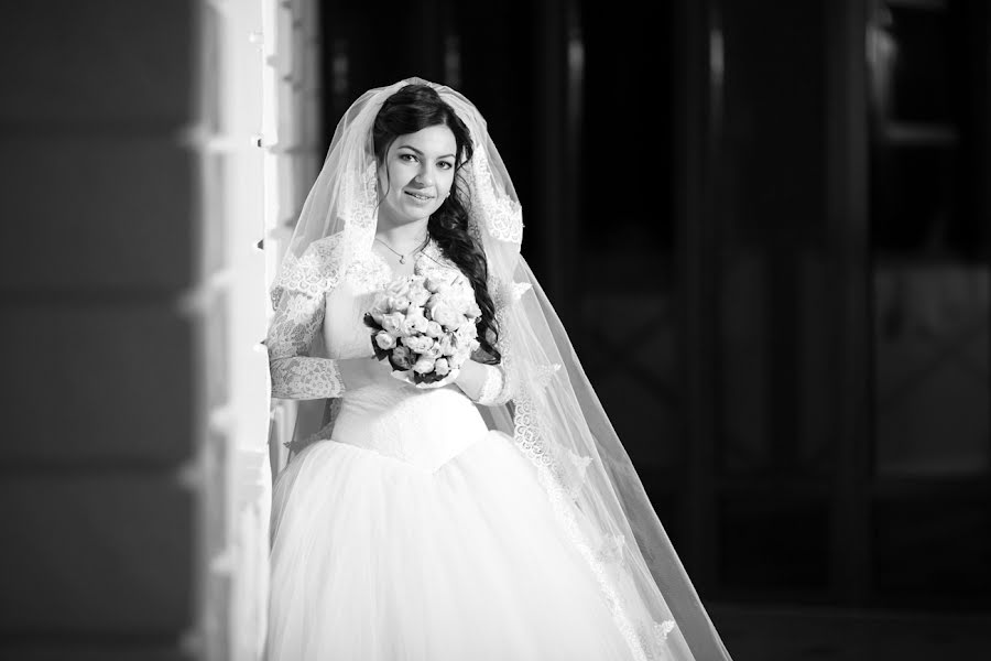 結婚式の写真家Gosha Nuraliev (lider)。2015 11月18日の写真