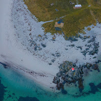 La spiaggia di Eggum e il faro di 