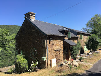 maison à Coupiac (12)