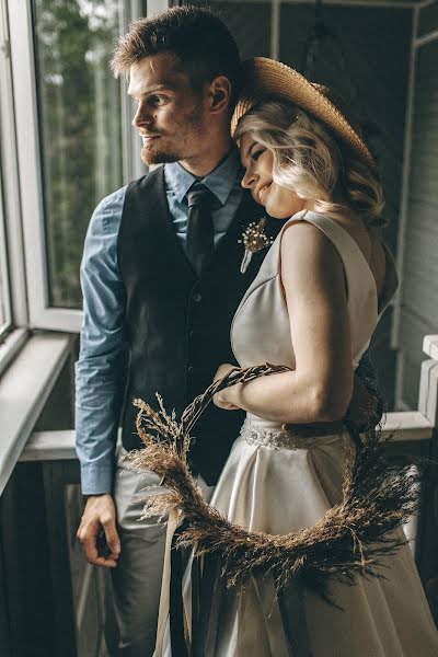 Wedding photographer Asya Sharkova (asya11). Photo of 9 September 2019