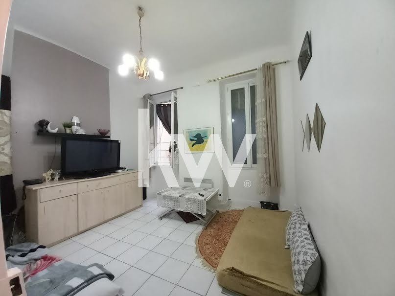 Vente appartement 2 pièces 33 m² à Marseille 2ème (13002), 79 500 €