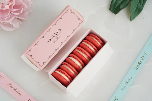 Red Velvet Macarons [Pack Of 6]