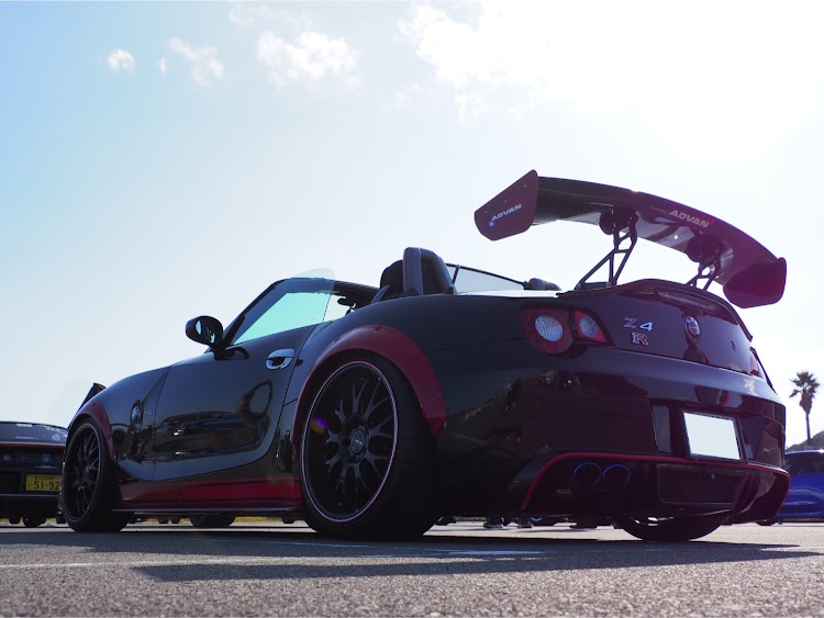 Z4 ロードスターの御前崎マリンパークにてに関するカスタム事例の投稿画像2枚目
