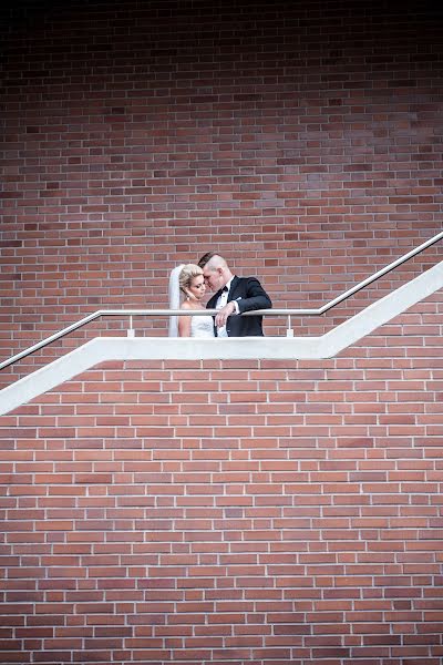 Fotógrafo de casamento Adam Stachowski (immagineo). Foto de 15 de janeiro 2019