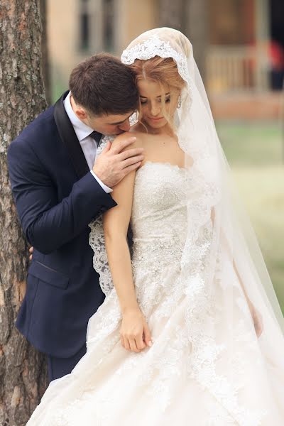 Fotógrafo de casamento Petr Batrakov (batrakovphoto). Foto de 7 de agosto 2017