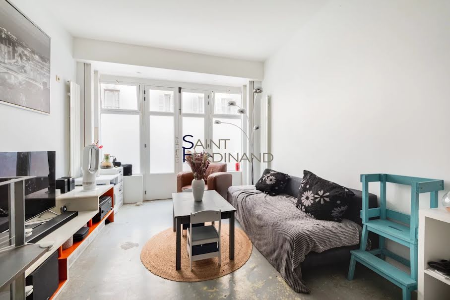 Vente appartement 4 pièces 64.64 m² à Paris 17ème (75017), 510 000 €