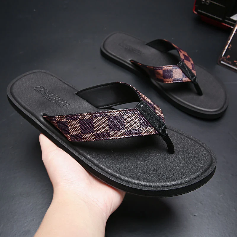 Sandalias de playa coreanas modernas y a la moda, chanclas perfectas para un estilo veraniego, cómodas y frescas para la playa o piscina.
