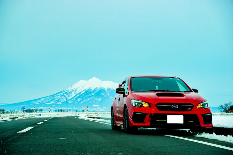 WRX STIの車検に向けて・クルマ好きと繋がりたい・スタッドレスタイヤ・雪道は気をつけましょうに関するカスタム事例の投稿画像4枚目