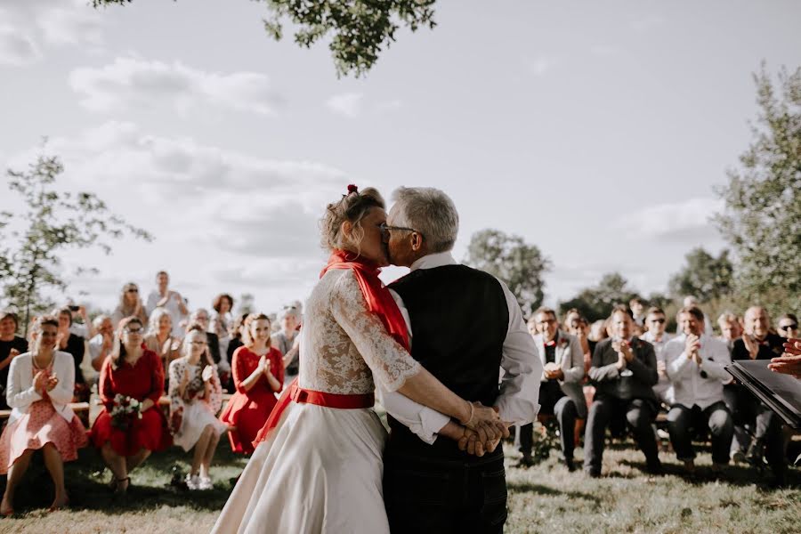 Fotógrafo de bodas Amandine Marque (amandine). Foto del 13 de abril 2019