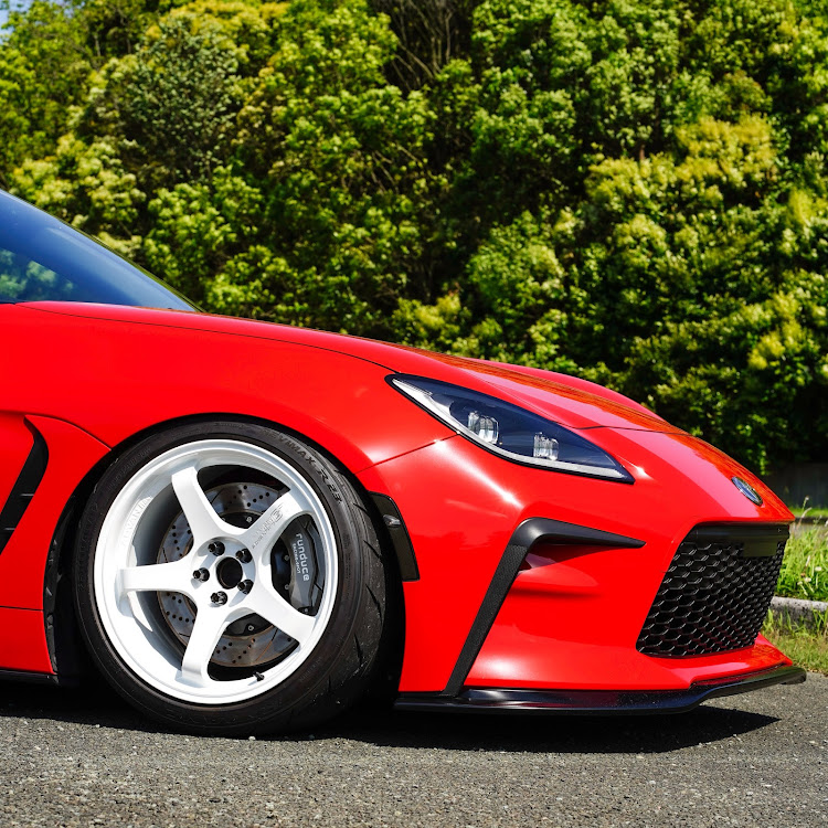 GR86のNew brake・original runduce・ビックキャリパー・クーペは横・賛否あると思うけど結局は自己満の世界に関するカスタム事例の投稿画像1枚目