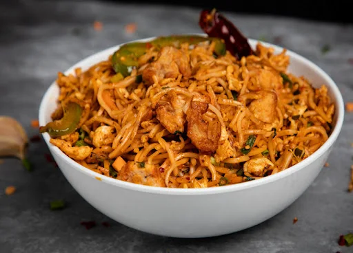 Chicken Schezwan Noodles