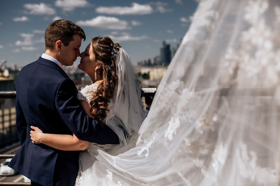 Wedding photographer Anna Nikolaeva (annaphoto92). Photo of 2 June 2018