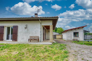 maison à Saint-Jean-d'Illac (33)