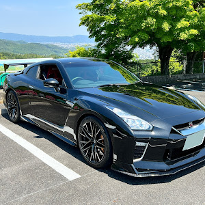 NISSAN GT-R R35