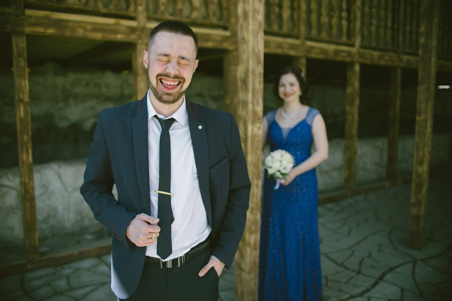 Fotógrafo de casamento Rustam Belyy (rustamwhite). Foto de 4 de dezembro 2018