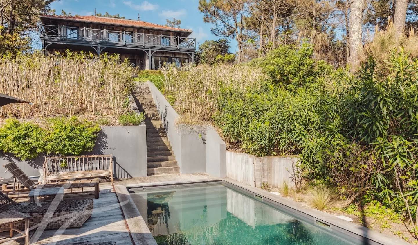 Villa avec piscine et terrasse Lege-cap-ferret