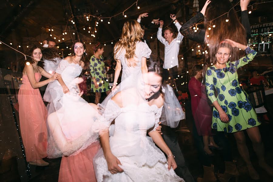 Hochzeitsfotograf Dima Taranenko (dimataranenko). Foto vom 28. November 2014