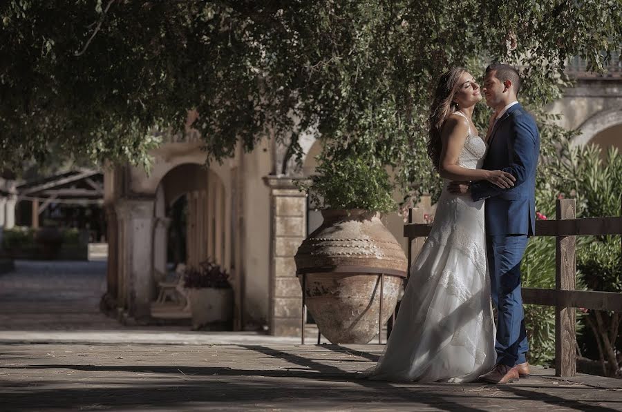 Fotografo di matrimoni Manos Foskolos (deuxfoskolos). Foto del 19 giugno 2019