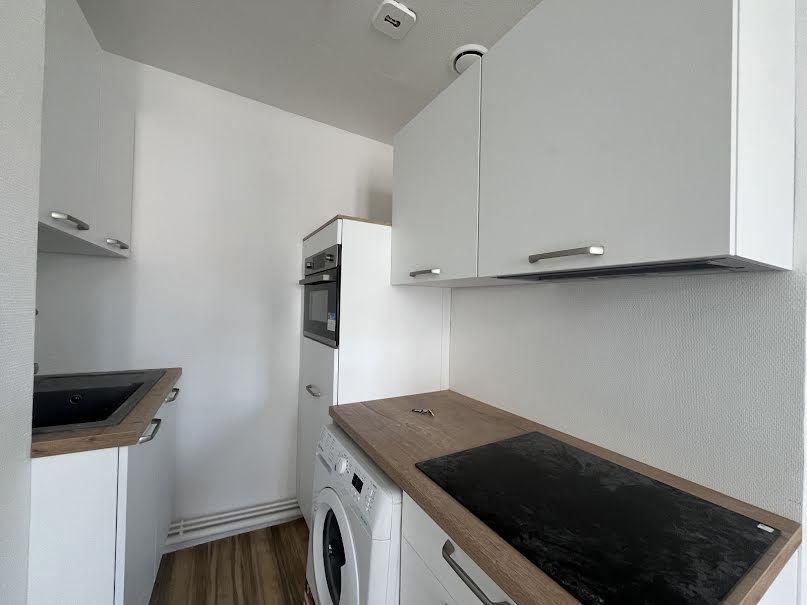 Location  appartement 2 pièces 43 m² à Le Puy-en-Velay (43000), 420 €