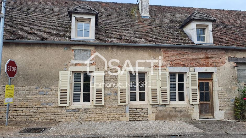 Vente maison 7 pièces 240 m² à Saint-Jean-de-Losne (21170), 230 000 €