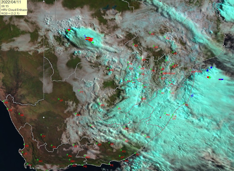 The SA Weather Service expects central parts of the country to experience cold and rainy conditions with possible thunder showers in places, on Monday.