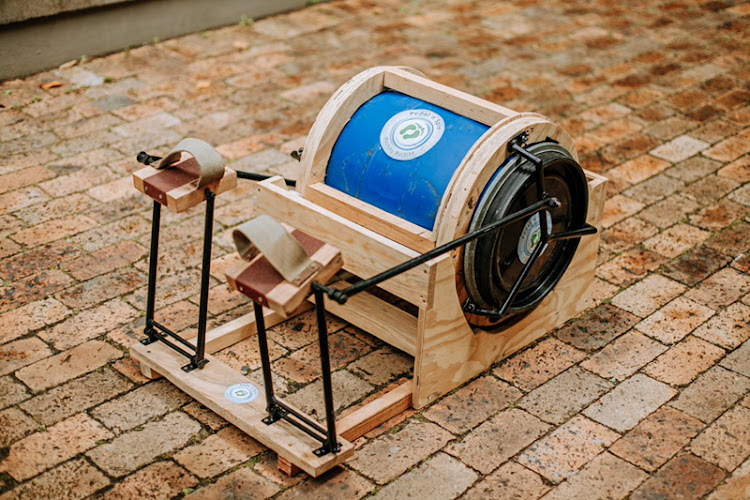 Kai Goodall’s foot-operated washing machine is a refinement of the Divya hand-cranked version that is widely used around the globe.