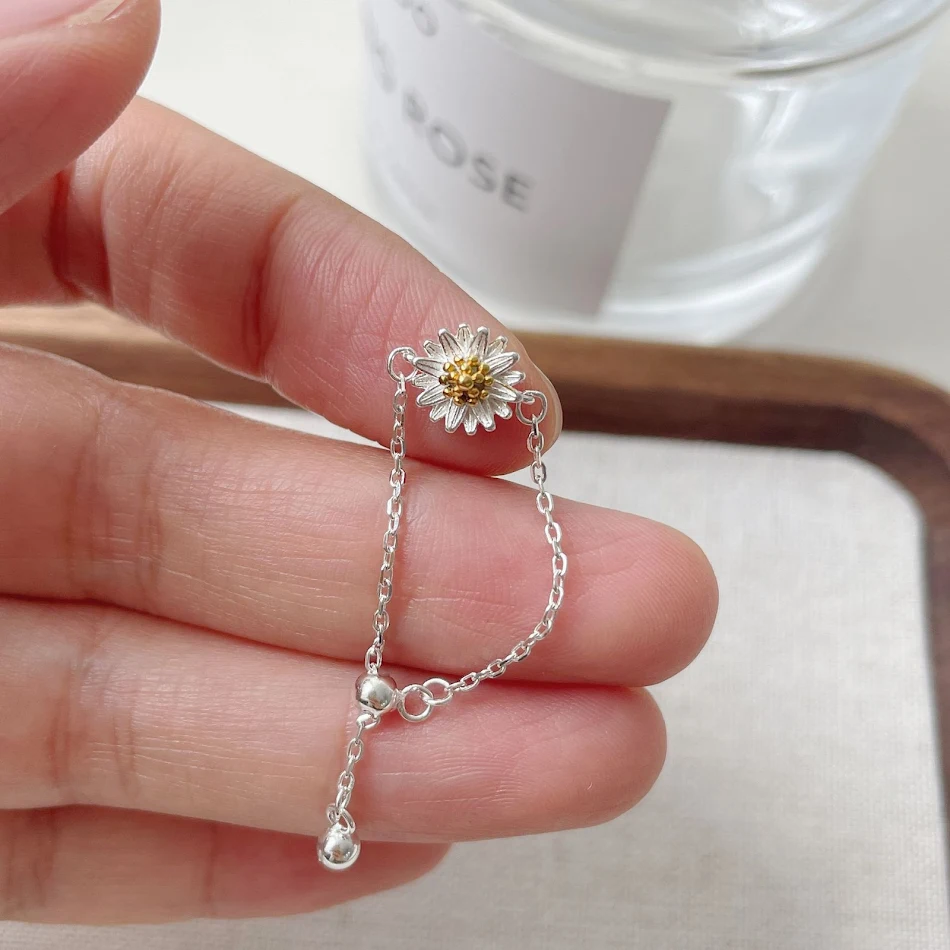 S925 Sterling Silver Flowers Pull-out Ring for Women, adjustable design, a beautiful and elegant gift to enhance your st