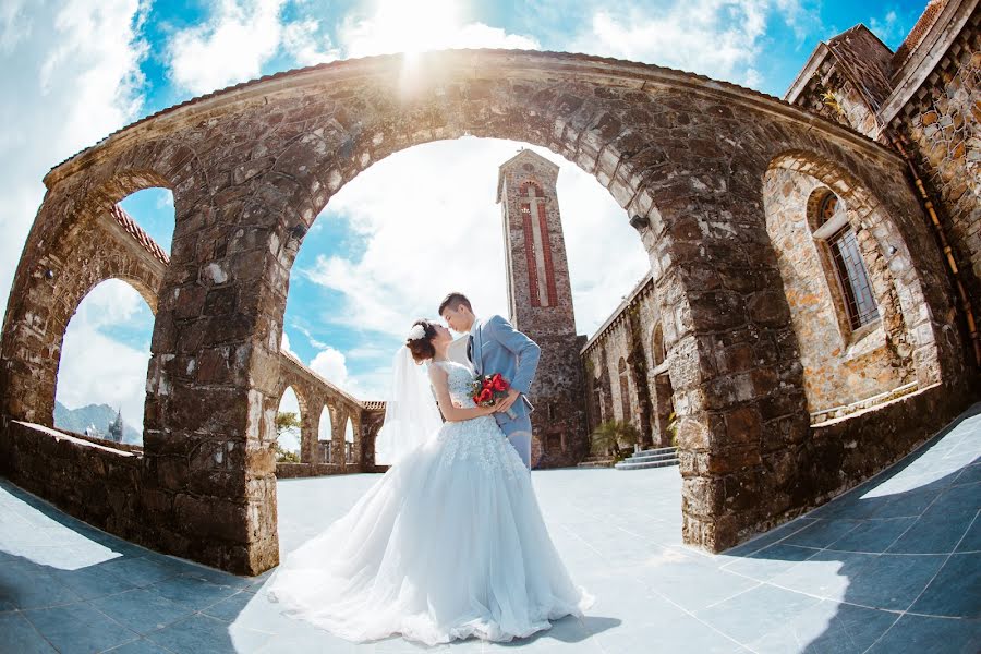 Fotógrafo de casamento Thang Nguyen (thangnguyen). Foto de 6 de outubro 2017