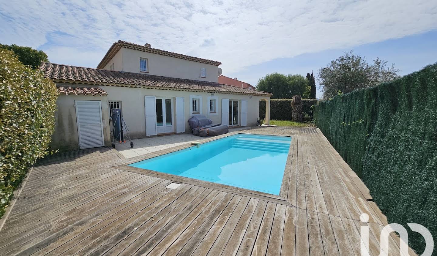 Maison avec piscine et terrasse Saint-Cyr-sur-Mer